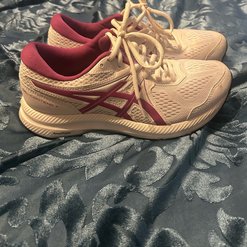 ASICS Women's Athletic Shoes - Cream and Pink